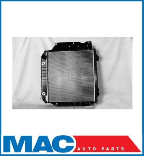 2005-2006 Jeep Wrangler 2.4L 4.0L OSC 2841 Radiador