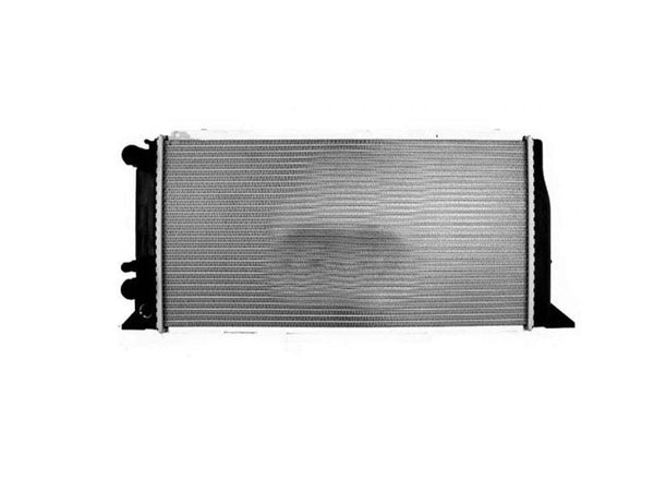 Se adapta al radiador 88-90 Audi 80 nuevo OSC 1090. 
