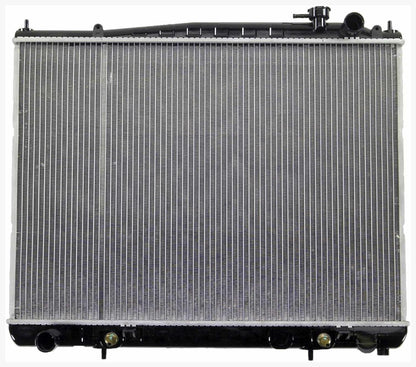Cooling Radiator For 2000-2004 QX4 2001-2004 Nissan Pathfinder 3.5L
