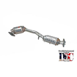 Front Catalytic Converter Pipe Assembly For Subaru Forester Impreza 2.5L 2005