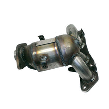 Para 03-06 AWD Pontiac Vibe 1.8L Convertidor catalítico de colector delantero fabricado en EE. UU.