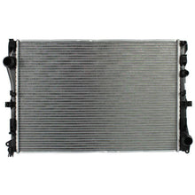 Engine Cooling Radiator for Mercedes-Benz C300 2015-2018 C350e 2016-2018