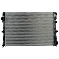Engine Cooling Radiator for Mercedes-Benz C300 2015-2018 C350e 2016-2018