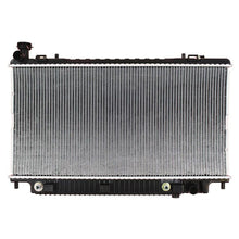 Engine Radiator for Chevrolet Caprice 6.0L 2011 for Pontiac G8 6.0L 2008-2009