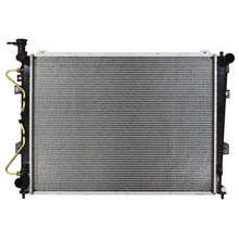 Engine Cooling Radiator for Kia Rondo EX LX 2.7L 2007-2012 With Filler Neck