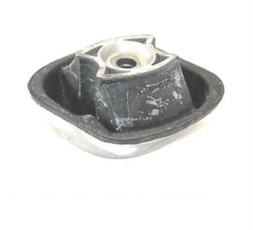 1984-1985 Mercedes 190D Front Motor Engine Mount Manual Tranmission Only