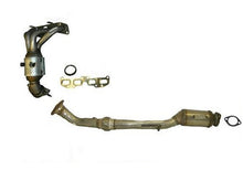 Nuevo convertidor de colector delantero y convertidor trasero para Nissan Altima 2.5L 2005-2006